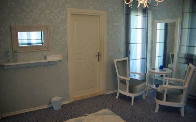 Parla Viens Suites