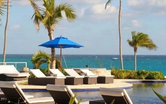 Sky Beach Club Rock House 4 Bedroom Home
