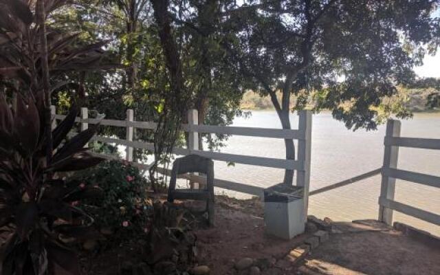 Pousada Canto do Rio