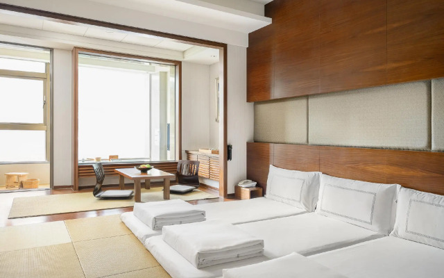 Evergreen Resort Hotel (Jiaosi)