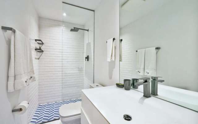 Spacious 2BR in Plaza Herrera