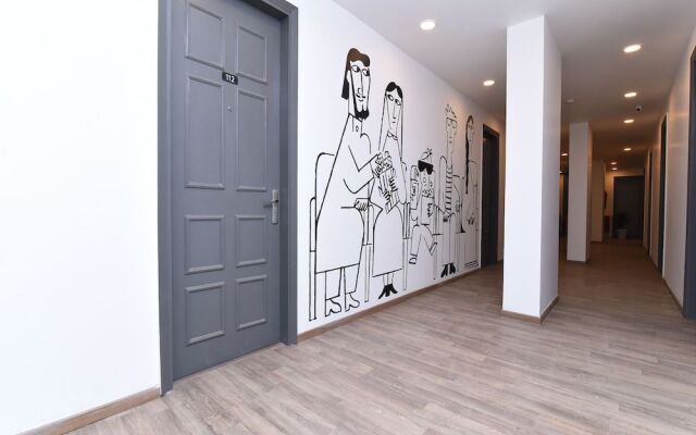 OYO Townhouse 100 Chattarpur