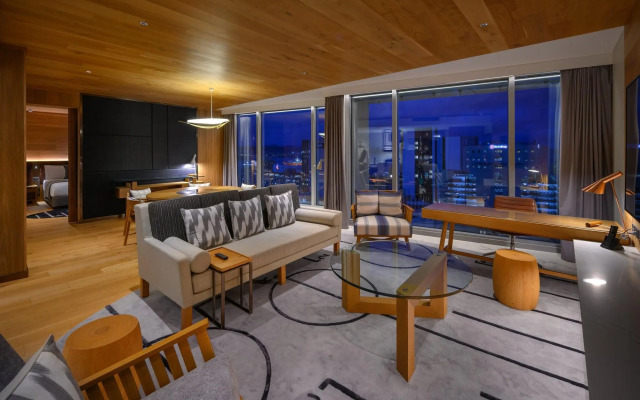 Crowne Plaza Hobart by IHG