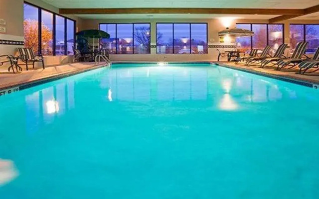 Quality Inn & Suites