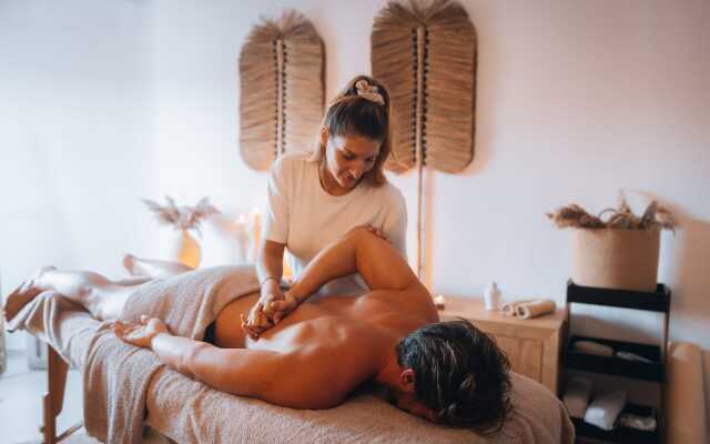 Infinity Blue Suites