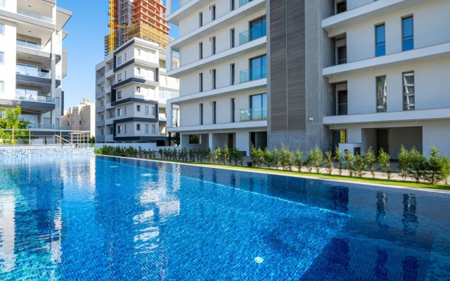 "sanders Dione Residences - Pleasant 2-bedroom Apartment With Sea View"