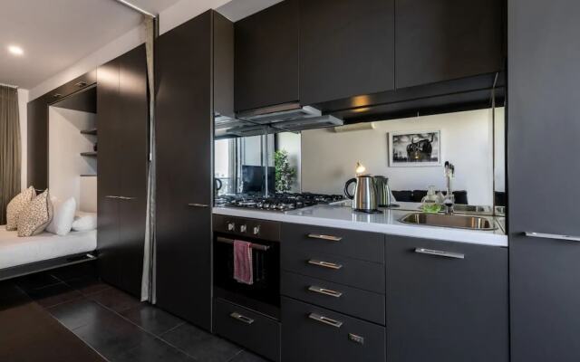 Modern Studio in Heart of Lively Chapel Street