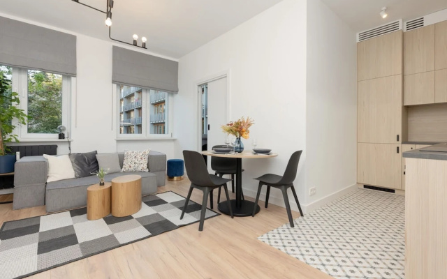 Apartment Emilii Plater 12 by Renters