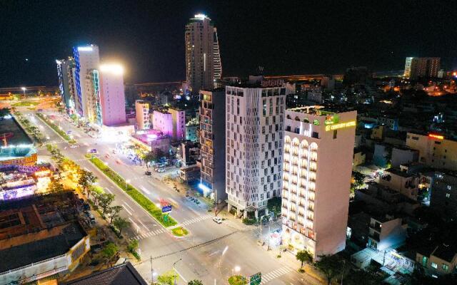 Century Hotel Danang