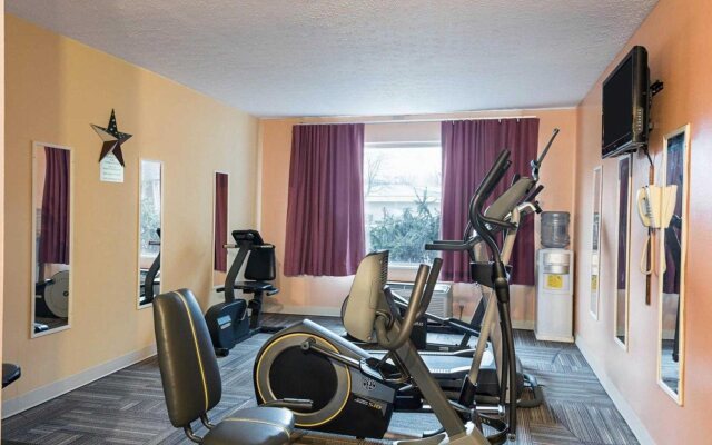 Super 6 Inn and Suites