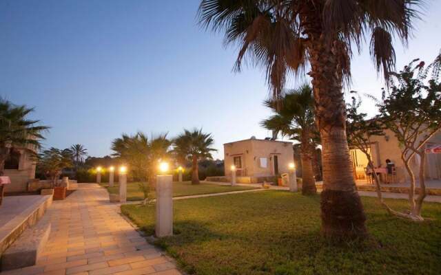 Glaro Garden Hotel