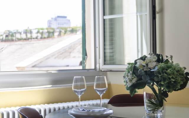 JOIVY Piazza Dei Greci Nel Cuore Della Storia