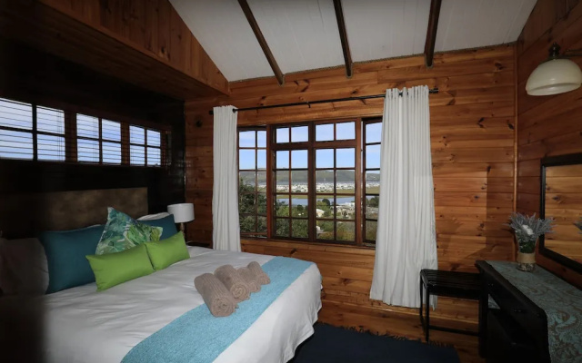Big Tree House Lodge