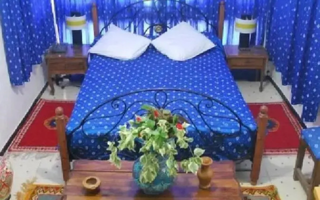 Hotel Tiout
