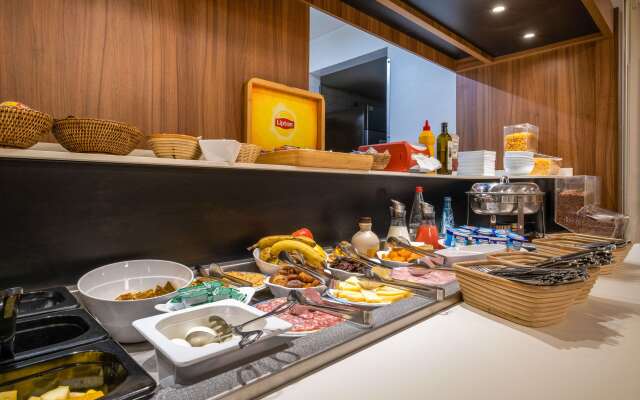 Comfort Hotel Etampes