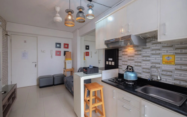 Comfort And Warm 2Br At Bassura City Apartment