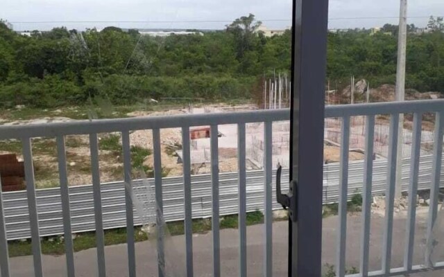J&R Apartamento Serena Village