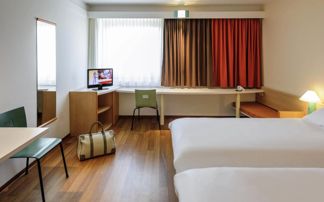 ibis Berlin Messe
