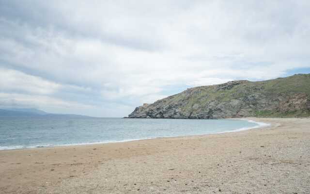 Despoina Rooms Potami