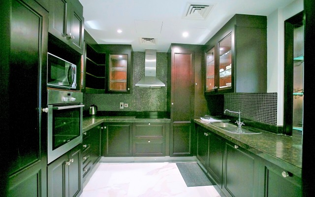 Amazing 2 bedroom with terrace  Downtown Dubai