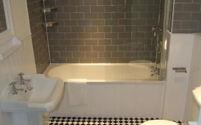 The Fleur de Lys Inn