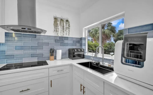 Entire House - Paradise in Dania Beach