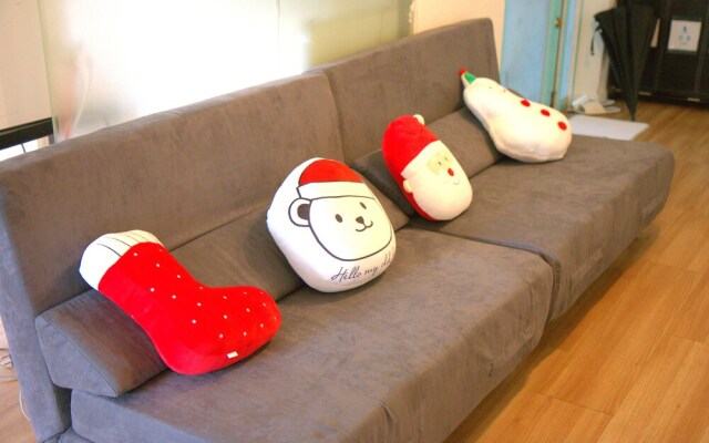 Hoong House - Hostel