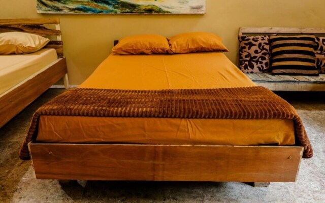 Omah Laras Homestay