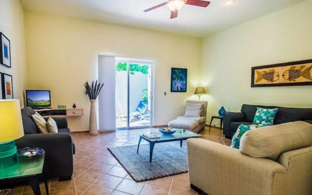 Romanina 1 Condo in the Heart of Playa del Carmen by Redawning