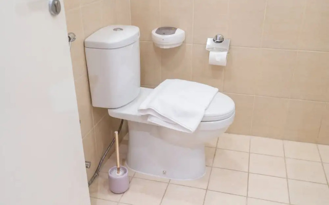 Tranquil 3BR Villa in Springs Community - Sleeps 7