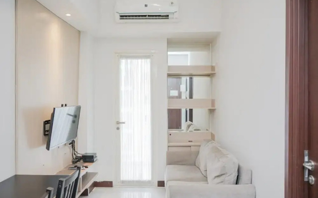 Cozy and Luxury 1BR Apartment at Scientia Residence