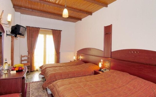 Chania Hotel