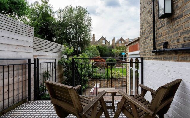 Harmonious Harringay Home