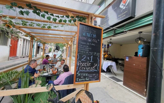 Hostal y Restaurante Las Delicias De Venecia