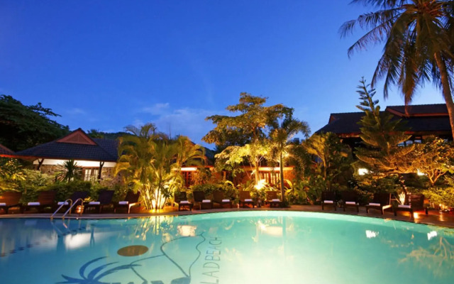 Salad Beach Resort