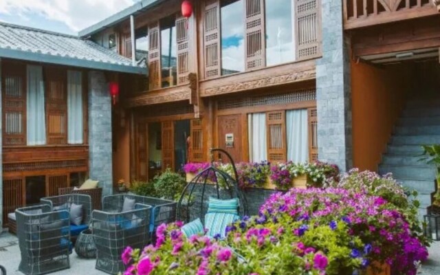 Lijiang Cbsi Living Style Inn