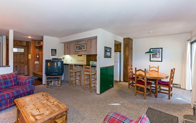Viewpoint 131 - One Bedroom Condo