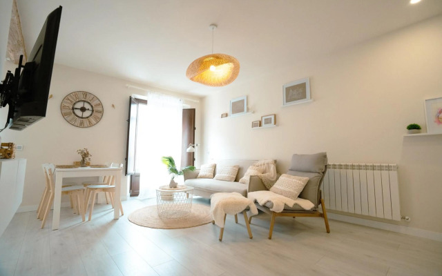 BURGO DE OSMA UXAMA LUXURY APARTMENTS sl
