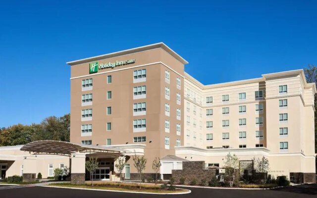 Holiday Inn & Suites Philadelphia W - Drexel Hill by IHG