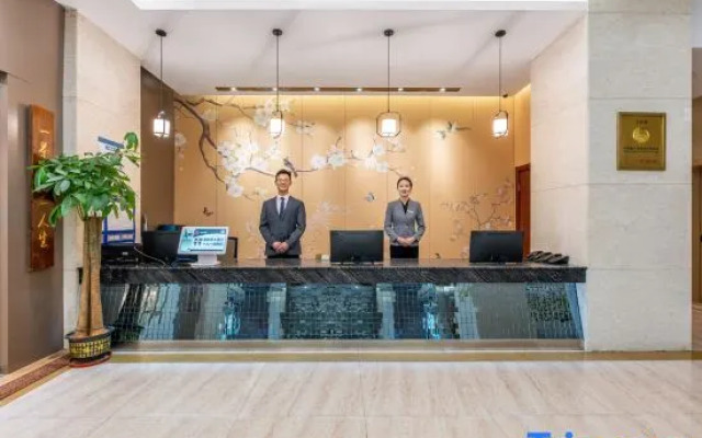 Xinhang Hotel (Jinan Shandong Normal University Quancheng Square)