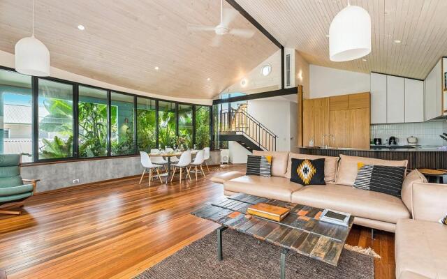 Byron Bay Accom 8 South Beach Lane Riverhouse