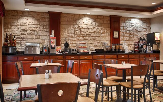 Best Western Granbury Inn & Suites