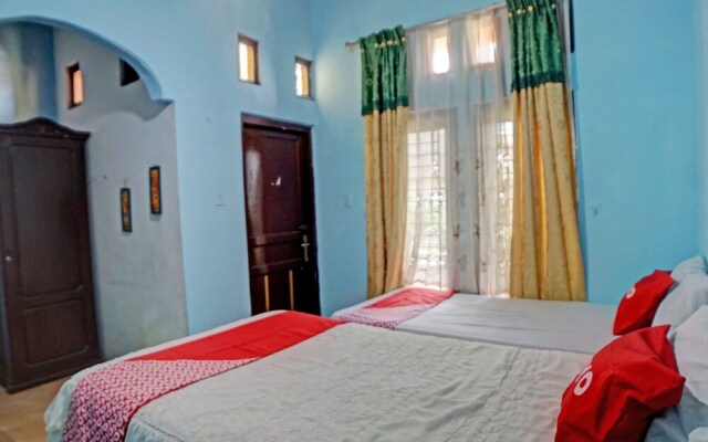 SPOT ON 91966 Onasis Syariah Inn
