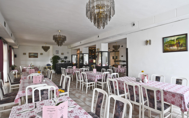 Budai Hotel