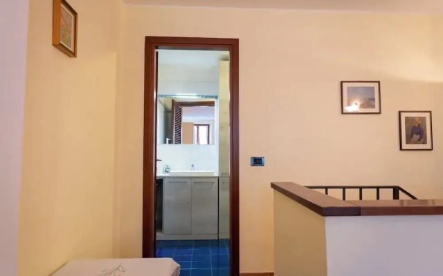 Suite Carla Cozy Apartment in Petrasanta Center
