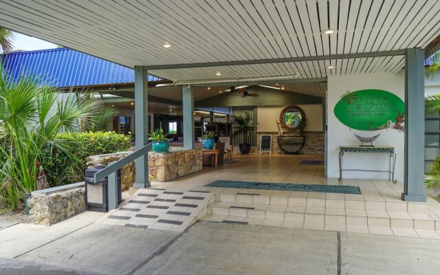 The Palms at Pelican Cove