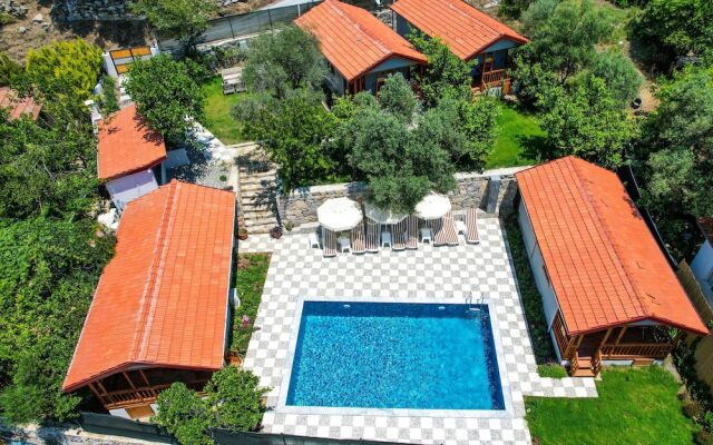 Nora Villa Bungalows