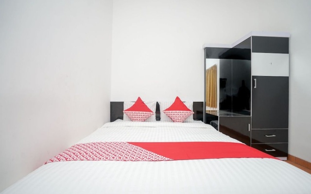 OYO 445 Lavender Homestay Syariah – Guest Rooms – Palembang