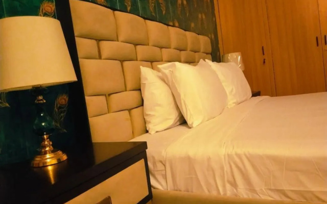 The Life Style Lodges