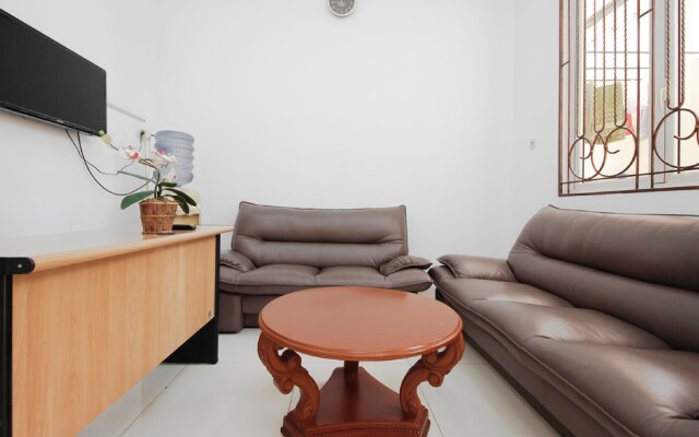 RedDoorz @ Permata Sari Karawaci